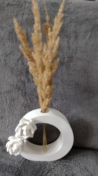 Dekoracyjny wazon gipsowy biały 