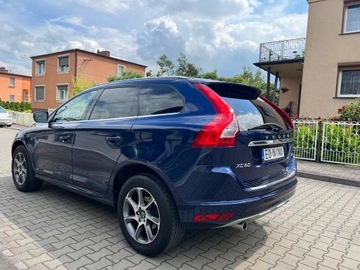 VOLVO XC 60………..