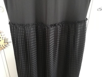 Zara Sukienka XL Luźny krój czarna plisowana 