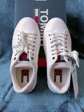 TOMMY JEANS ORYGINALNE NOWE EXTRA SNEAKERSY R.39