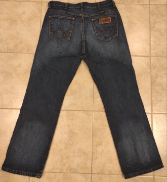 Spodnie jeansy Wrangler Alaska W32 L30 32x30