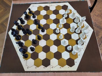 Szachy heksagonalne szachownica powiększona