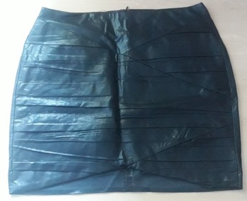 Spódnica mini ze sztucznej skóry Zara r. M