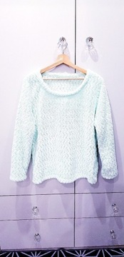 Futrzasty damski sweter 