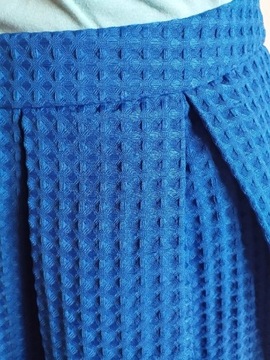 Niebieska spódnica galowa 34 