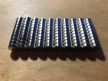 Magnes neodymowy 9x4mm N38