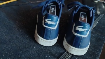 Buty sportowe firmy LACOSTE 