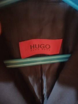 Garnitur Hugo Boss (marynarka +spodnie)