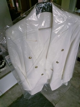 Biały garnitur rXS/S przepiękny 