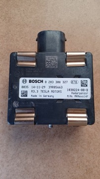 Radar TESLA  BOSCH 0203300327 (1038224-00-B)