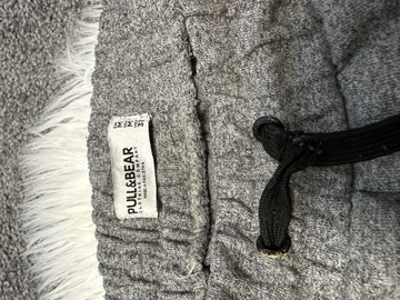 Pull& Bear spodnie dresowe dresy