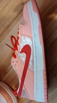 Buty nike dunk sb valentines różowe rozmiar 38 