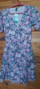 Sukienka kwiatowa liliowa letnia (34) H&M 