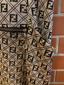 Sukienka Fendi w monogram F