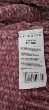 Sweter z kapturem i kieszonką różowy Reserved