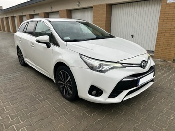 Toyota Avensis 1.8 Premium