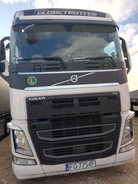 Ciągnik Volvo FH500 2016 rok