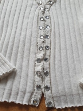 Biały sweter kardigan zapinany na haftki S
