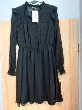 Czarna sukienka cropp