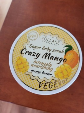 Питательный скраб для тела Crazy Mango 