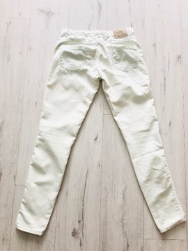 BERSHKA miętowe jeansy rurki spodnie 36 S