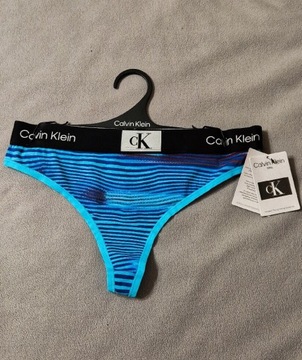 Majtki damskie Calvin Klein CK S stringi figi 