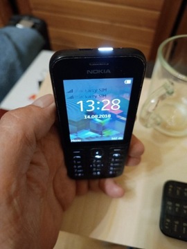 Nokia 215 dual SIM slot kart +kart pamięci latarka