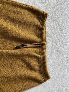 Musztardowa spódnica z frędzlami vintage S M