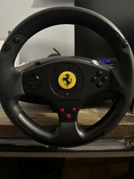 Kierownica Ferrari z pedałami 