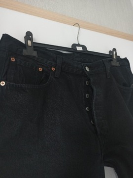 Spodnie męskie firmy Levis 501 rozmiar 36/32 