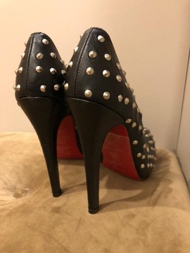 Szpilki Christian Louboutin Pigalle Spikes