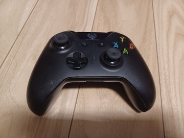 Pad xbox one 1537