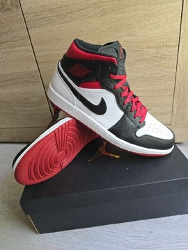 Sprzedam buty Nike Air Jordan 1 Mid