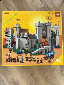 LEGO Lion Knights’ Castle