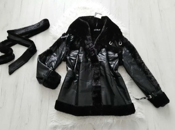 Piękny czarny kożuch kurtka z futrem miś M/L