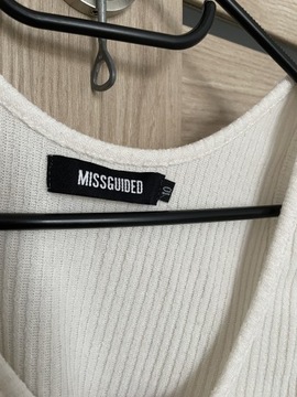 Białe body Missguided 10 M prążkowane