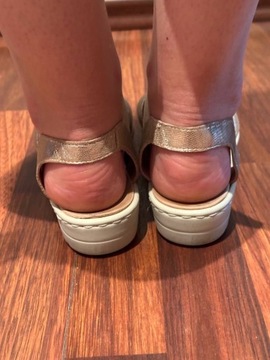Caprice sandały damskie, rozmiar 40, skóra