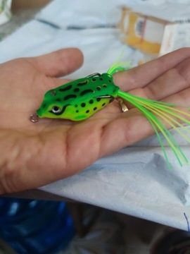 Przynęta żaba zielona 5,5cm na ryby wędkarstwo
