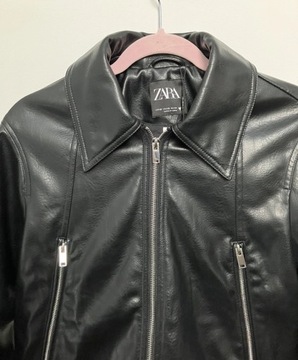 Czarna skórzana kurtka Zara z kołnierzem