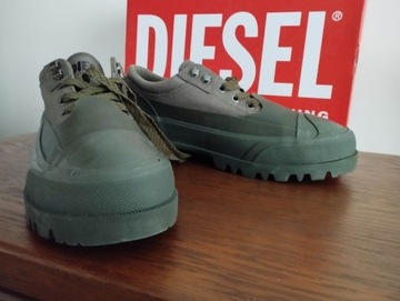 Buty Diesel 46 - 30 cm. Sneakers.