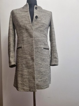 Elegancki płaszcz Massimo Dutti