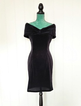 Czarna sukienka vintage M 38 Diana welur welurowa 