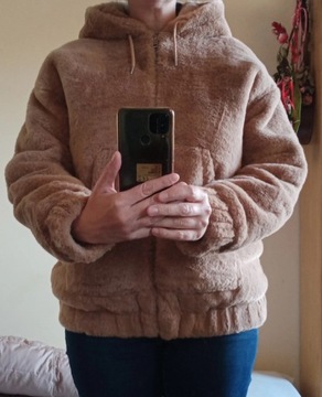 Śliczne zimowe nowe futerko kurtka C&A rozmiar L 