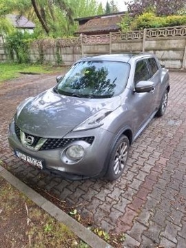 Samochód Nissan Juke wersja Tekna 2015 rok