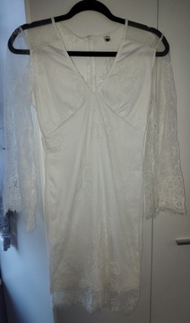 Piękna biała sukienka Retro koronkowa dekolt V  S