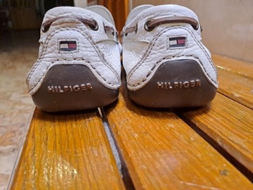 Buty Tommy Hilfiger prawdziwa skóra rozm. 41