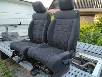 Jeep Wrangler Fotele 3D kompletne z AIRBAG