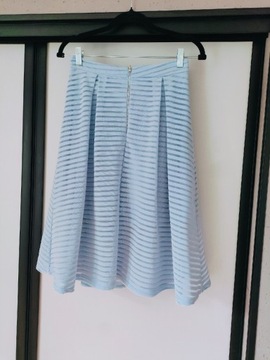 Błękitna kloszowana spódnica midi S