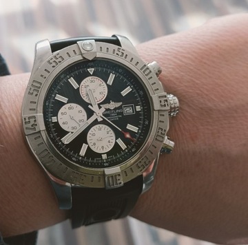 Breitling Super Avenger IIA1337111