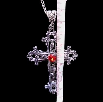 Duży gotycki krzyż na szyję naszyjnik z krzyżem r